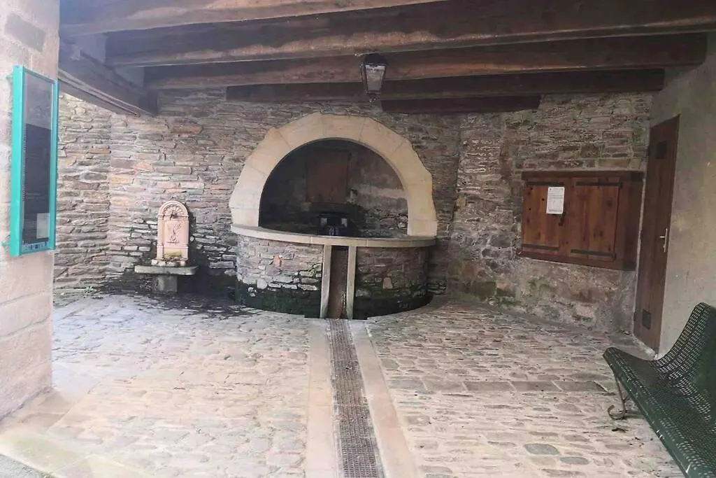 Chez Dalmasou Faneuil Hall Villa Coupiac Holiday home