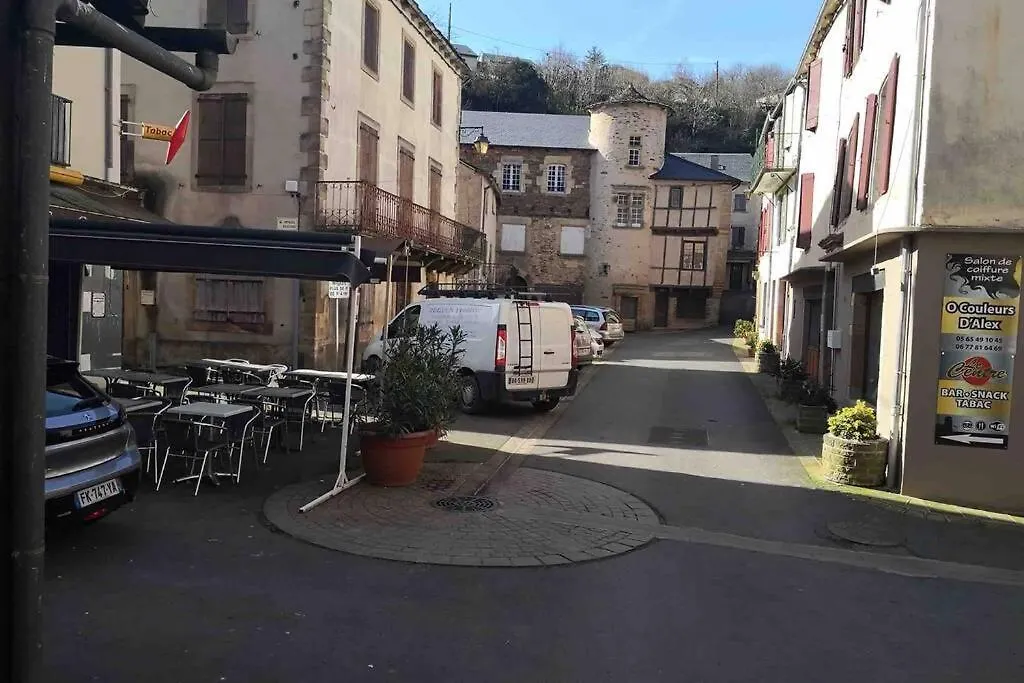Chez Dalmasou Faneuil Hall Villa Coupiac France